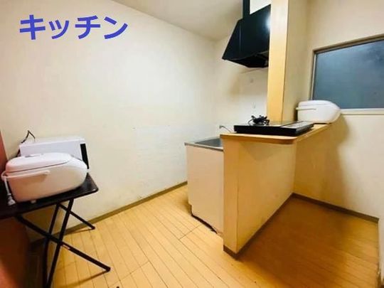 キッチン - 【敷金礼金0円！】埼京線 浮間船渡駅 徒歩９分} - ルームシェアルームメイト