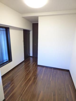 個室 - 上福岡駅 3LDKリフォーム済!! 6.5帖洋室  クローゼット付き} - ルームシェアルームメイト