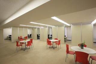 ラウンジ - 銀座駅徒歩5分のシェアオフィス} - ルームシェアルームメイト