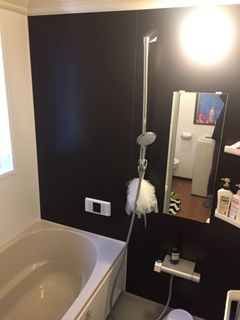 シャワー - ニューヨークライフシェアハウス江戸川} - ルームシェアルームメイト