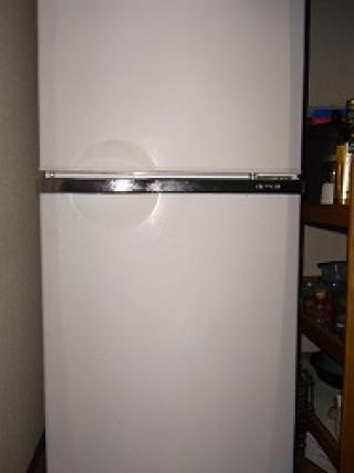 本体 - 家電・家具を無料で差し上げます。取りに来て下さる方限定！} - ルームシェアルームメイト