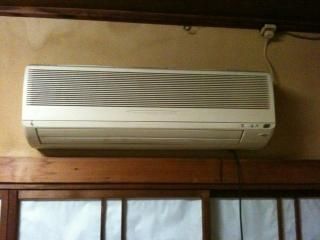 個室 - ☆山手線高田馬場駅☆徒歩７分　個室６畳　収納・冷暖房完備} - ルームシェアルームメイト