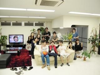 リビング - グランドシェア東京} - ルームシェアルームメイト