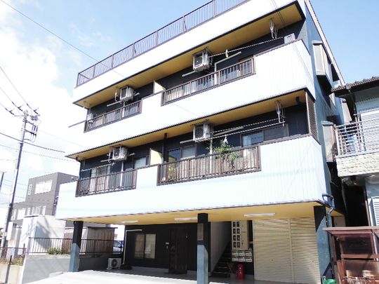 建物 - 【川口市】日当たり良好３ＤＫ　敷金礼金0円} - ルームシェアルームメイト