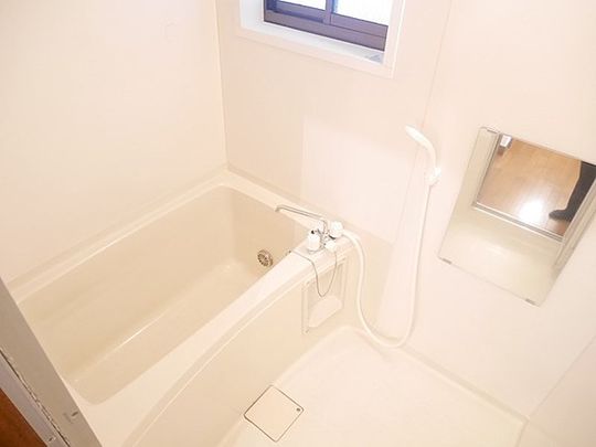 風呂 - 西綾瀬　ルームシェア募集 43000円} - ルームシェアルームメイト