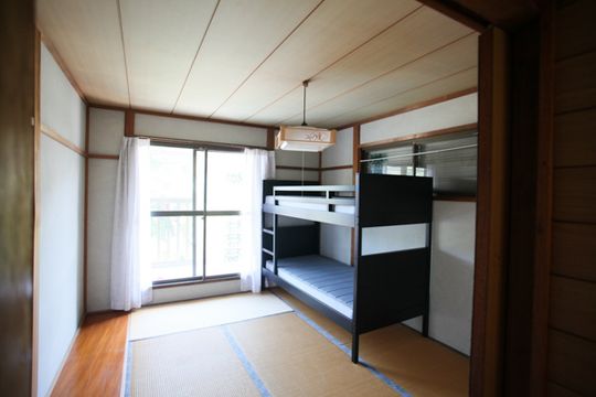 シェアメイト - 自然派シェアハウスでシェアメイト募集} - ルームシェアルームメイト