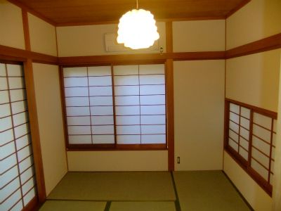 キッチン - 渋谷新宿すぐ下北沢駅近シェアハウス} - ルームシェアルームメイト