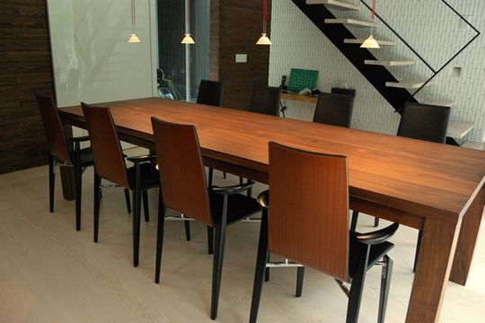 ダイニング - 池袋駅から徒歩すぐのシェアハウス！今なら最大32000円割引！} - ルームシェアルームメイト