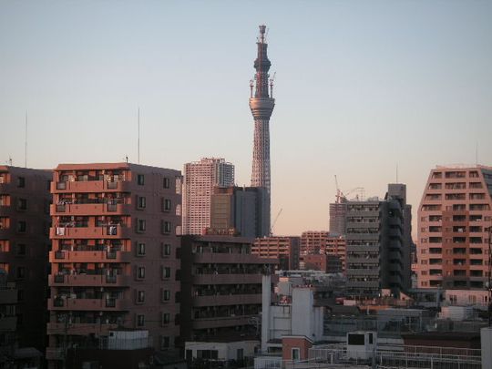 眺望 - 都営新宿線西大島より徒歩4分のペントハウスにご入居が可能です!女性の方は特典あり！} - ルームシェアルームメイト