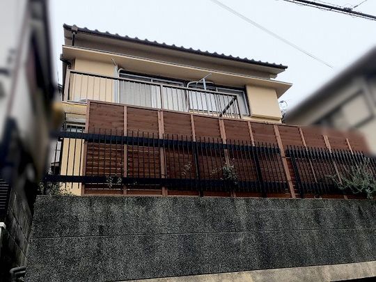 建物 - JR舞子駅徒歩20分 一戸建て丸々貸し切り} - ルームシェアルームメイト