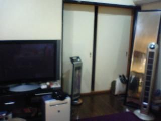 リビング - 猫好きな方と} - ルームシェアルームメイト