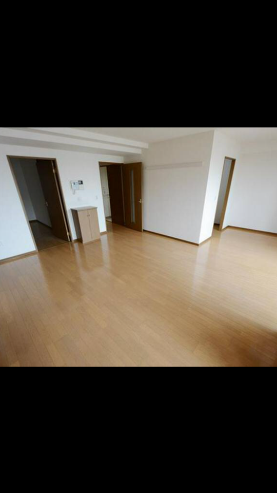 リビング - ルームメイト募集} - ルームシェアルームメイト