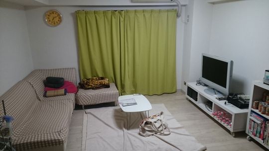 リビング - 女性限定物件!駅近!エアコン、ベランダ付き6帖個室!} - ルームシェアルームメイト