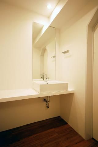 最寄り駅 - 目黒徒歩1分のデザイナーズオフィスでオフィスシェアを開始しました！} - ルームシェアルームメイト