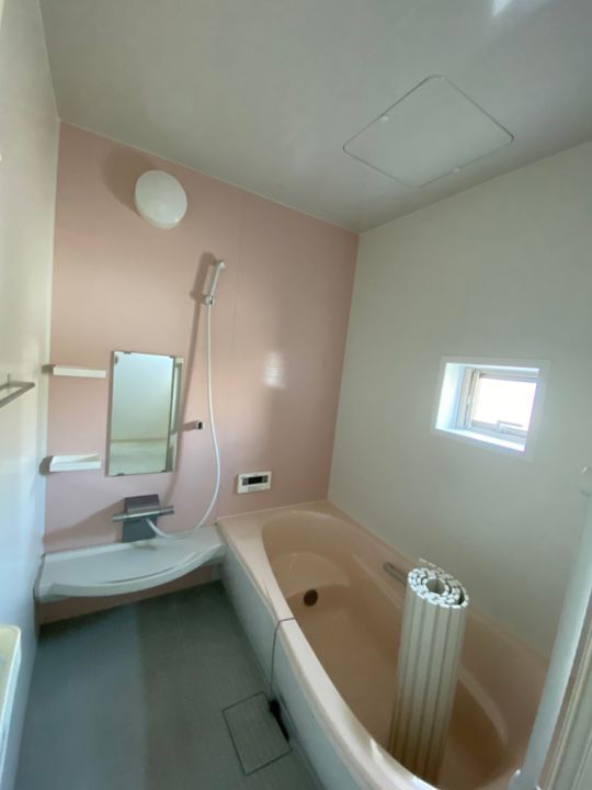 風呂 - 3ldk築15年以内　2名様単位でも可能。} - ルームシェアルームメイト