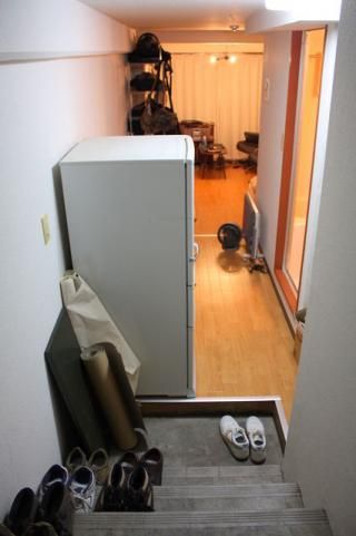 リビング - 西国分寺　シェアメイト募集} - ルームシェアルームメイト