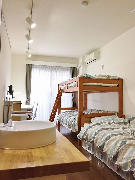 個室 - 【留学生・就活生限定！】新宿から電車で25分！留学生の集まるシェアハウス♪「HOUSEみらいへ」} - ルームシェアルームメイト