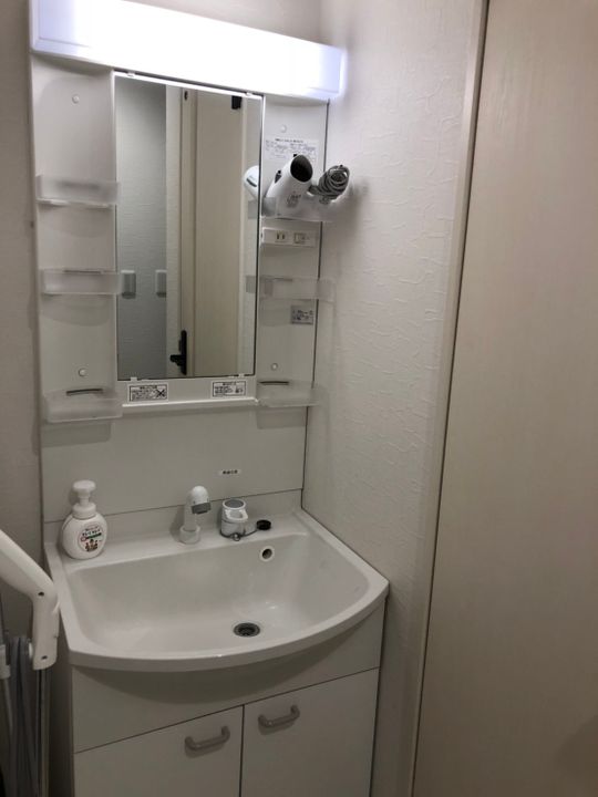 個室 - ★池袋徒歩圏内！お友達紹介でキャッシュバック5万円！} - ルームシェアルームメイト