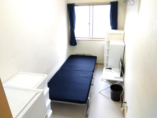 個室 - 地下鉄千川駅（有楽町線・副都心線）徒歩10分の好立地！格安個室の快適物件} - ルームシェアルームメイト
