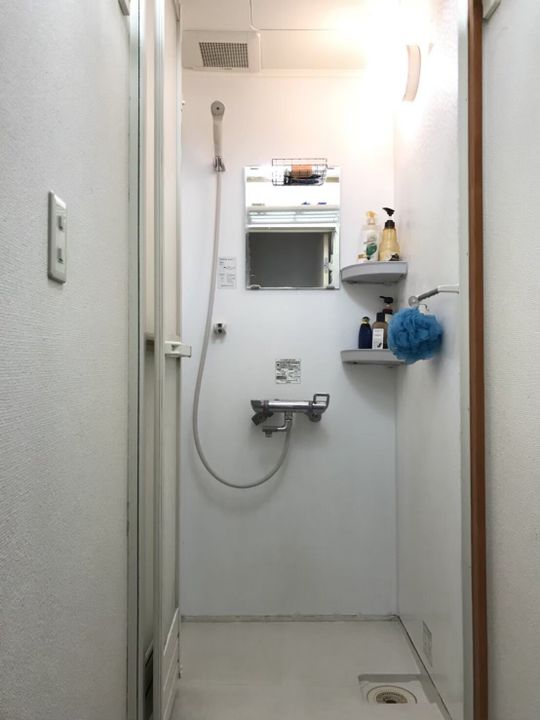 シャワー - 渋谷エリア！新宿からも近い部屋} - ルームシェアルームメイト