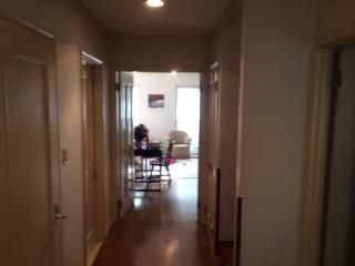 キッチン - 横浜駅から徒歩圏内！格安マンション} - ルームシェアルームメイト