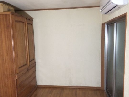 個室 - 必見❗️渋谷駅より電車で10分の女性専用一軒家シェアハウスです❗️即入居可能❗️しかも今月分の日割りお家賃を無料にいたします❗️} - ルームシェアルームメイト