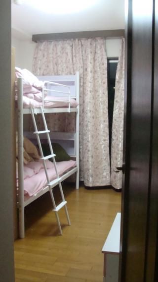 ベッド - 恵比寿、代官山駅チカ！最安値29000円！早い者勝ち♪} - ルームシェアルームメイト