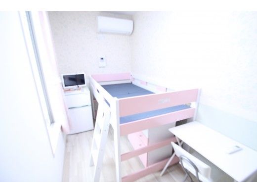 キッチン - 【格安】山手線日暮里駅まで６分！千住大橋でシェア！} - ルームシェアルームメイト