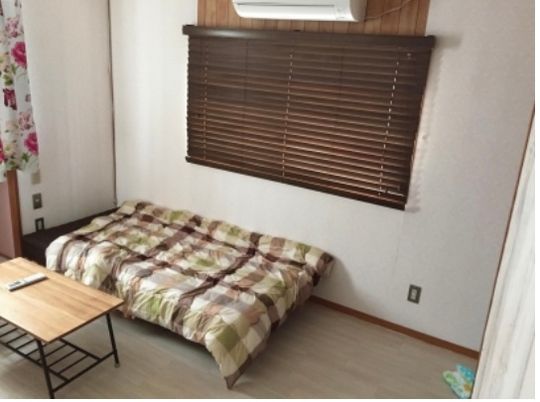 個室 - 兵庫県明石市で戸建てタイプ} - ルームシェアルームメイト