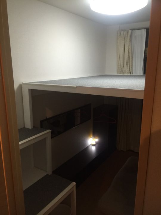 個室 - ★〜最寄り駅まで歩いて9分、荒川区のシェアハウスです〜} - ルームシェアルームメイト