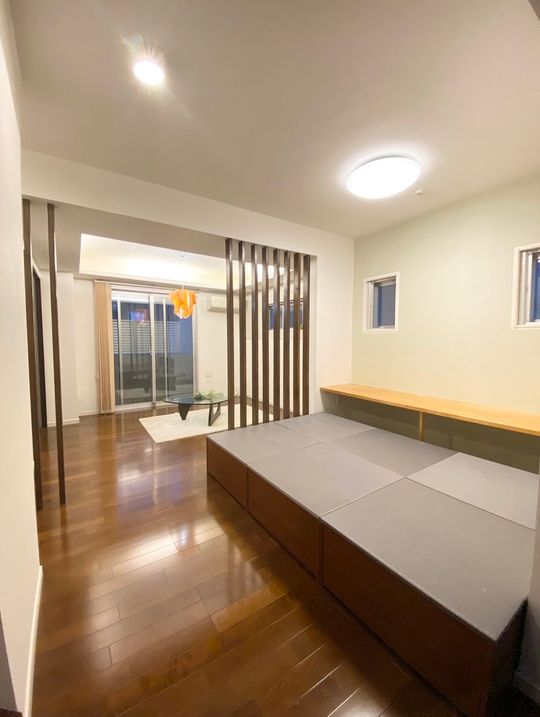 リビング - テラスハウスのような快適生活♪大田区池上駅徒歩圏内} - ルームシェアルームメイト