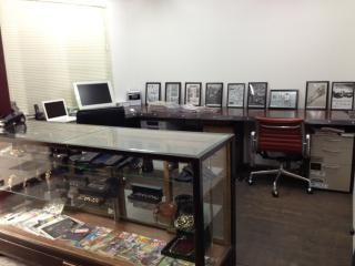 最寄り駅 - ビジネスチャンス！ショールーム、店舗、スタジオ、アトリエ、} - ルームシェアルームメイト