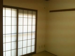 個室 - 航空公園駅で徒歩6分の個室} - ルームシェアルームメイト