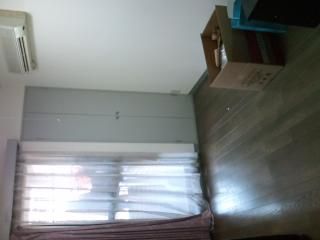 個室 - 新宿まで１５分！　駅近！！　女性募集！！} - ルームシェアルームメイト