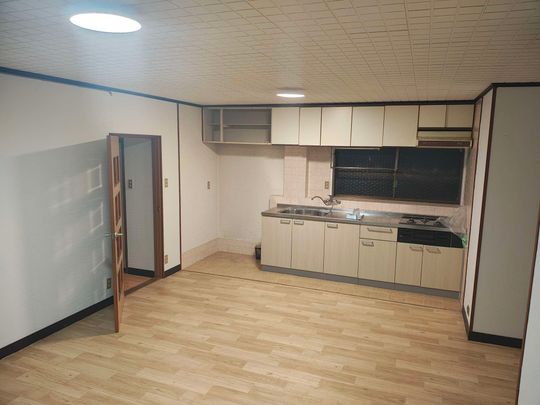 キッチン - 徳島県南でルームシェア募集します！} - ルームシェアルームメイト