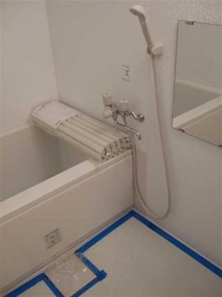 ドラム式洗濯機 - ☆家賃込み込み33000円　都内駅近物件でルームシェアしてみませんか？} - ルームシェアルームメイト