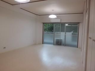 個室 - ☆二人部屋35000円！「生麦」駅徒歩13分！ベット相談可☆} - ルームシェアルームメイト