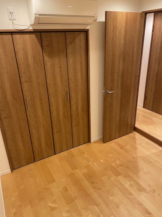 個室 - 品川区 リフォーム物件} - ルームシェアルームメイト