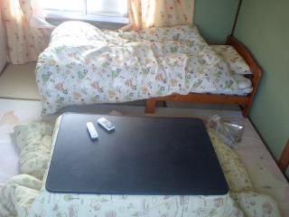 個室 - ★香川県高松市でシェアメイト募集！敷金・礼金・保証人不要!!} - ルームシェアルームメイト