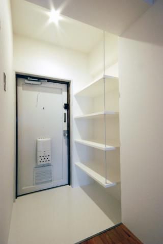 最寄り駅 - 目黒徒歩1分のデザイナーズオフィスでオフィスシェアを開始しました！} - ルームシェアルームメイト