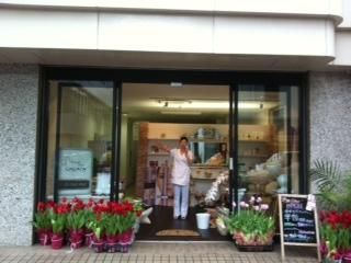 建物 - ネイルスベースお使いください。} - ルームシェアルームメイト