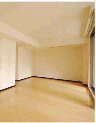 ダイニング - 【築浅高級・六本木】駅徒歩１分・4.5万円～好条件★お部屋お貸しします} - ルームシェアルームメイト