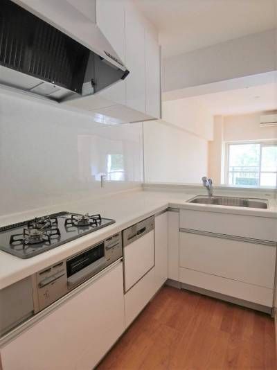 キッチン - 朝日広尾マンション 315号室} - ルームシェアルームメイト