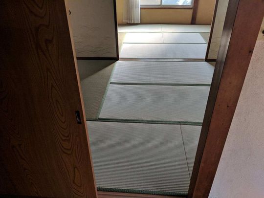 個室 - 西所沢駅徒歩12分　一戸建て} - ルームシェアルームメイト