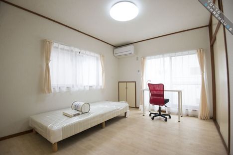 個室 - ★鍵付き個室・17,500円（注）～・女性限定・人気の亀有のシェアハウス★} - ルームシェアルームメイト