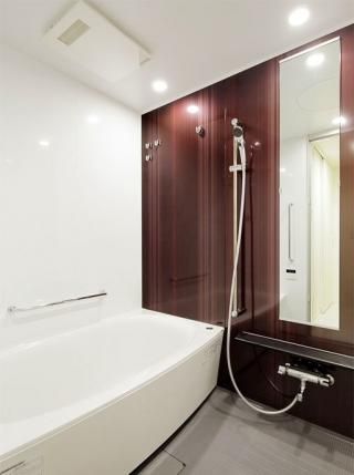 風呂 - 港区赤坂綺麗なマンションでのルームメイト募集スタート   } - ルームシェアルームメイト