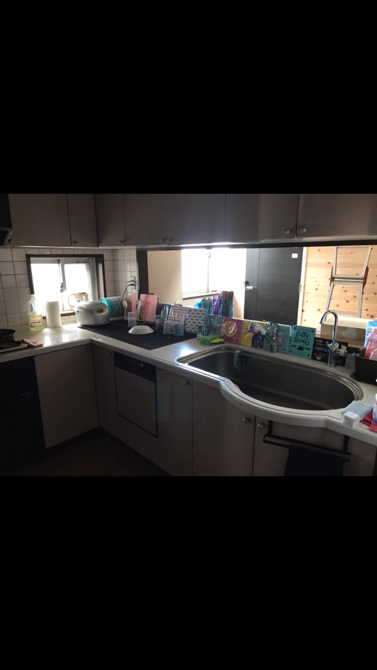 キッチン - 初月無料！初期費用は0円です!　男女歓迎！秋葉原駅、新宿、池袋も電車でスグで、個室、半個室、駅徒歩4分です♪} - ルームシェアルームメイト