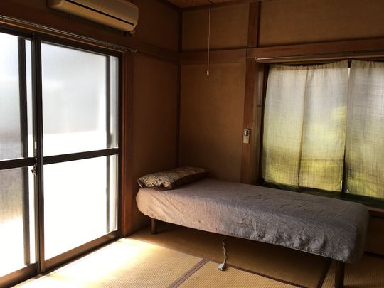 個室 - 【ルームメイト募集】阿佐ヶ谷駅徒歩5分、家賃5万、家具完備！刺激的な毎日付き！} - ルームシェアルームメイト