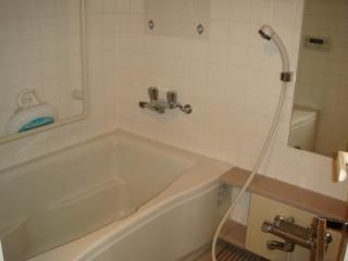 風呂 - 上野駅・入谷駅から徒歩５分！8畳完全個室￥52,500} - ルームシェアルームメイト