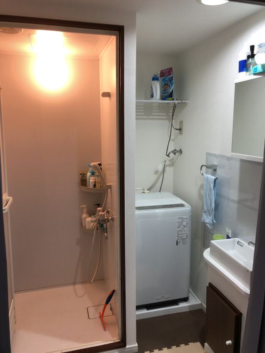 シャワー - 【月20000】板橋区【女性限定】} - ルームシェアルームメイト